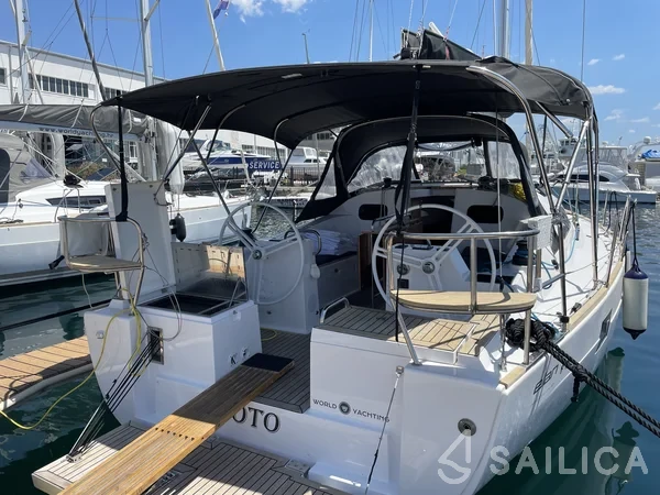 Elan Impression 40.1 - Yacht Charter Sailica