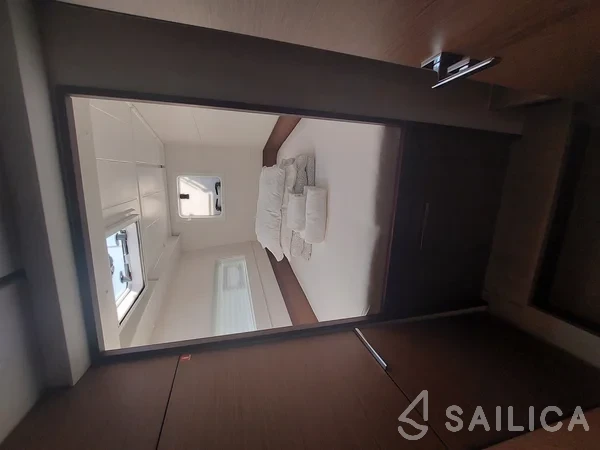 Lagoon 40 - Yacht Charter Sailica