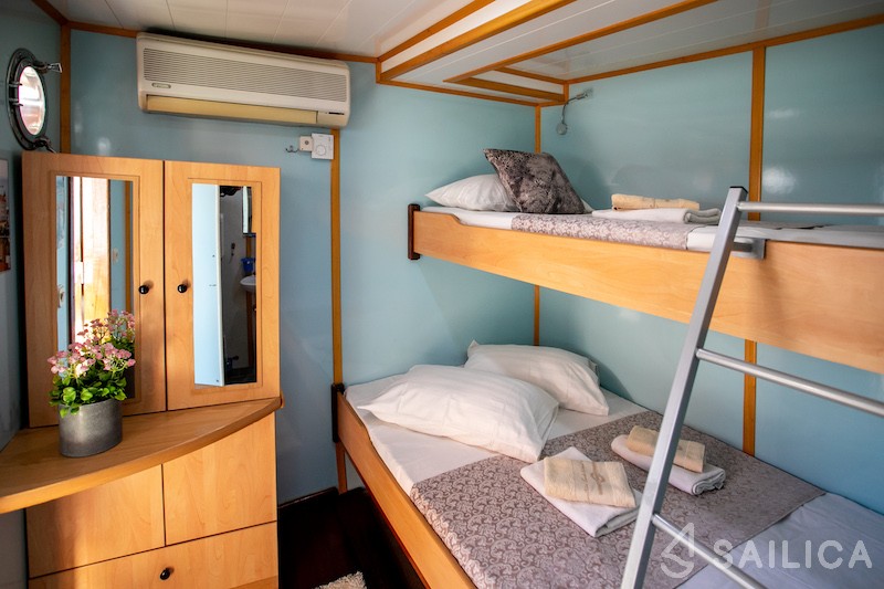 Motoryacht - Yacht Charter Sailica