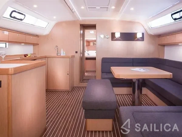 Bavaria 51 Cruiser - Yacht Charter Sailica