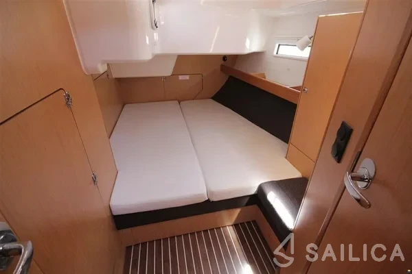 Bavaria 51 Cruiser - Yacht Charter Sailica