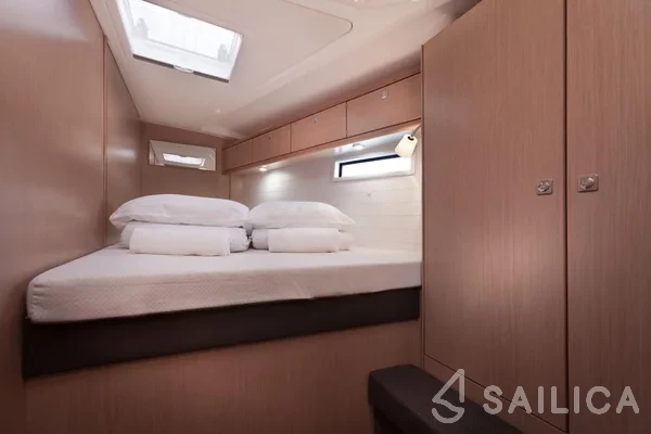 Bavaria 51 Cruiser - Yacht Charter Sailica