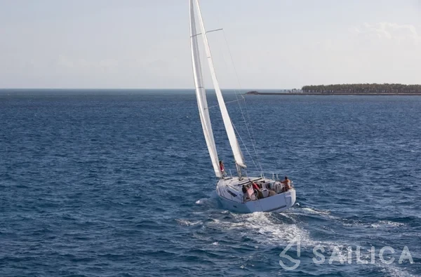 Sun Odyssey 479 - Yacht Charter Sailica