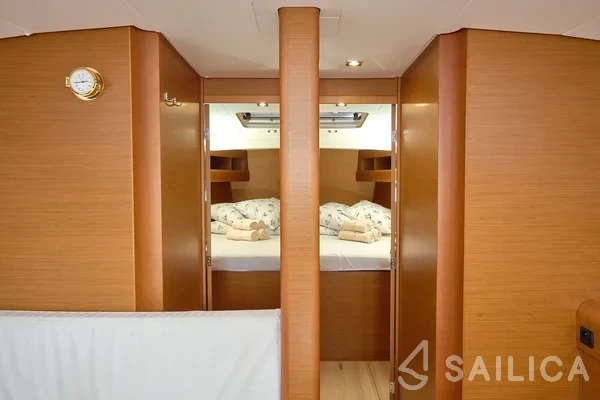 Sun Odyssey 479 - Yacht Charter Sailica