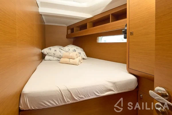 Sun Odyssey 479 - Yacht Charter Sailica