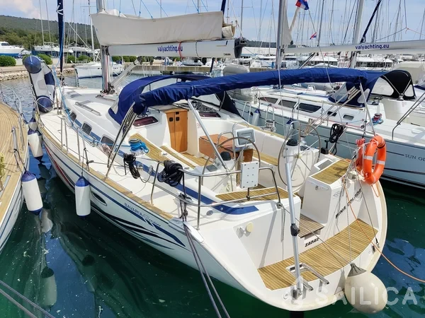 Bavaria 47 Cruiser - Yacht Charter Sailica