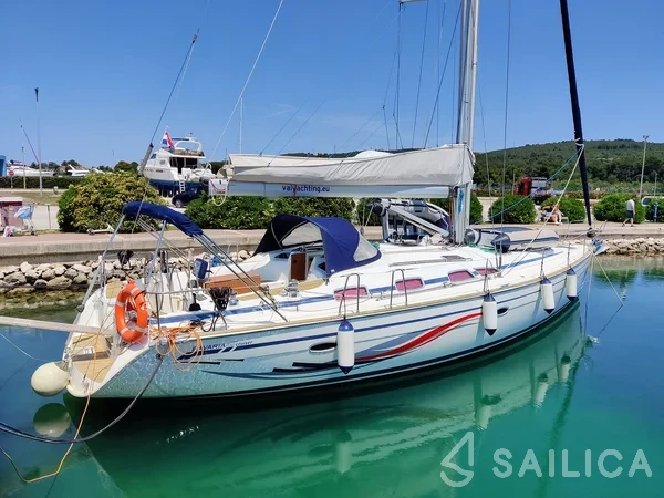 Bavaria 47 Cruiser - Yacht Charter Sailica
