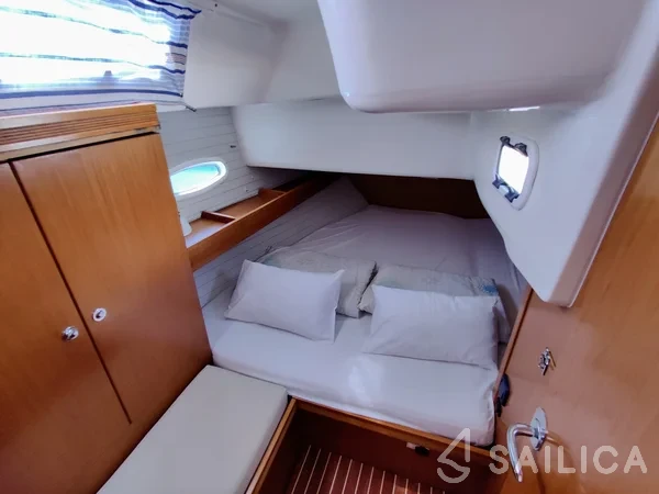 Bavaria 47 Cruiser - Yacht Charter Sailica