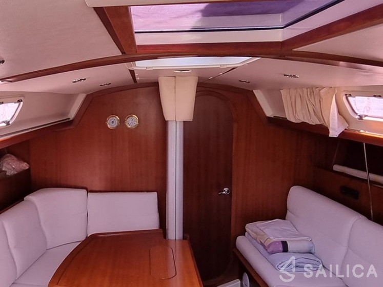 Salona 40 - Yacht Charter Sailica