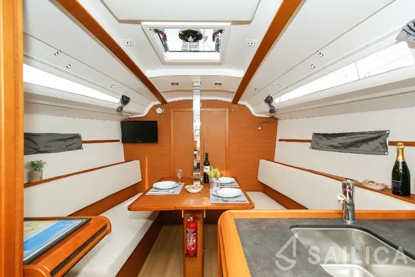 Sun Odyssey 349 - Yacht Charter Sailica