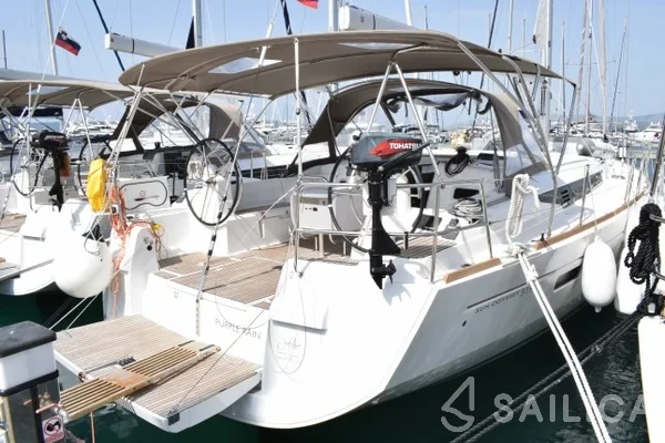 Sun Odyssey 519 - Yacht Charter Sailica