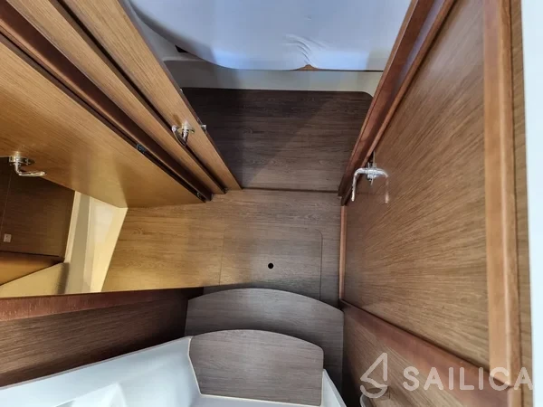 Antares 9 OB - Yacht Charter Sailica
