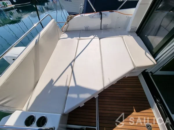 Antares 9 OB - Yacht Charter Sailica