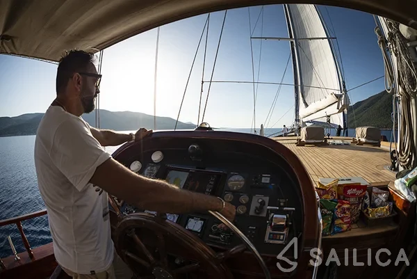 Gulet - Yacht Charter Sailica