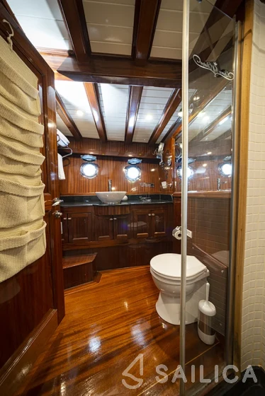 Gulet - Yacht Charter Sailica