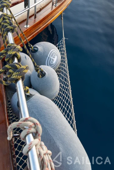 Gulet - Yacht Charter Sailica