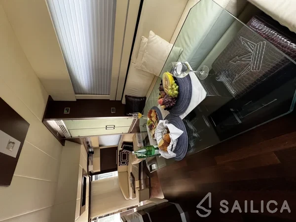 Dominator 68 - Yacht Charter Sailica