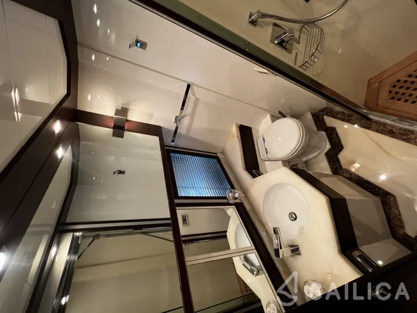 Dominator 68 - Yacht Charter Sailica