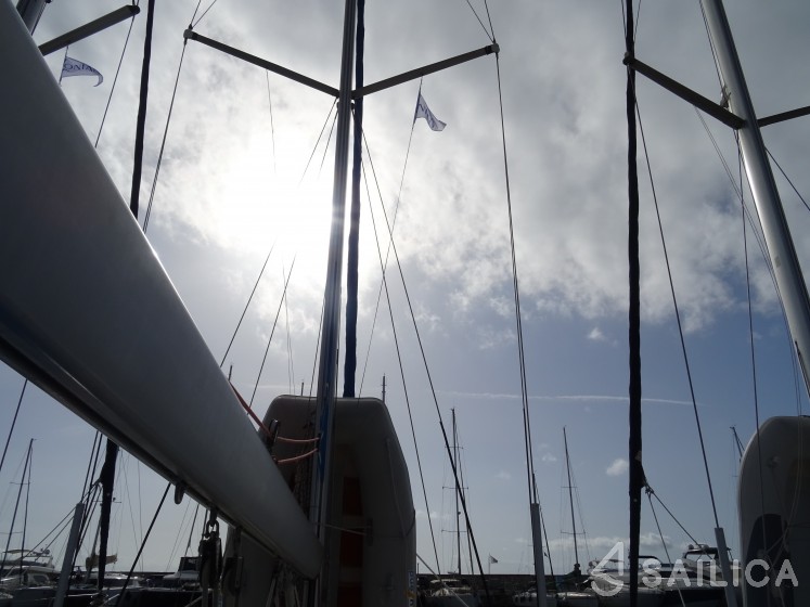 Sun Odyssey 45.2 - Yacht Charter Sailica