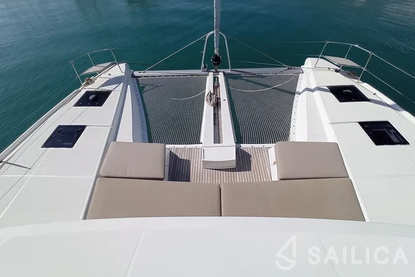 Lagoon 50 - Yacht Charter Sailica
