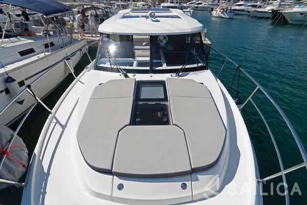 Merry Fisher 1095 - Yacht Charter Sailica