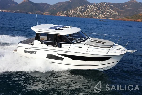 Merry Fisher 1095 - Yacht Charter Sailica