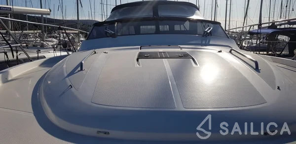 Bavaria Sport 400 Open - Yacht Charter Sailica