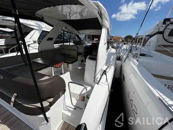 Bavaria 33 Sport - Yacht Charter Sailica
