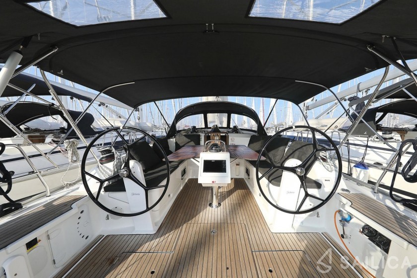 Bavaria 46 Cruiser - Yacht Charter Sailica