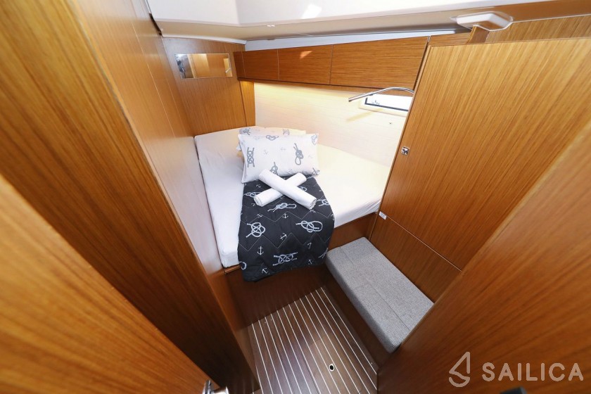 Bavaria 46 Cruiser - Yacht Charter Sailica