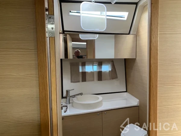 D&D Kufner 50 - Yacht Charter Sailica