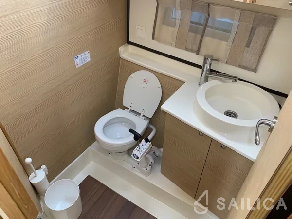 D&D Kufner 50 - Yacht Charter Sailica