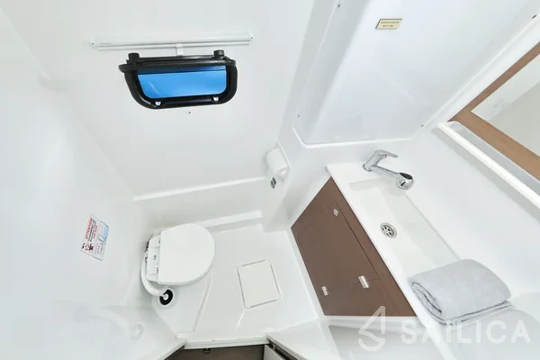 Bali Catspace - Yacht Charter Sailica