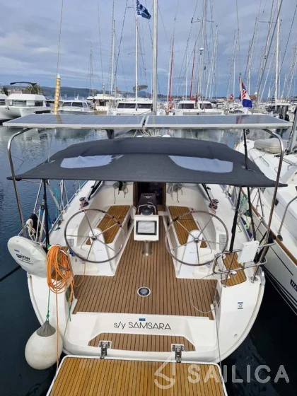 Bavaria 37 Cruiser - Yacht Charter Sailica