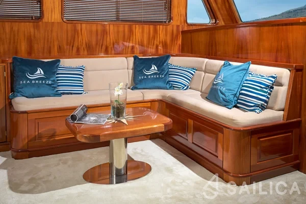 Gulet - Yacht Charter Sailica