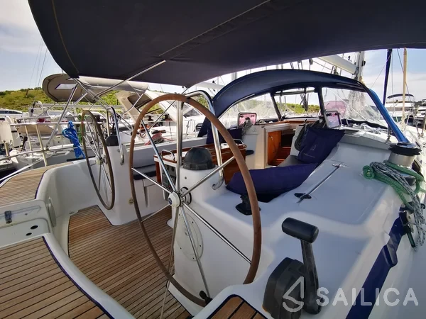Bavaria 44 - Yacht Charter Sailica