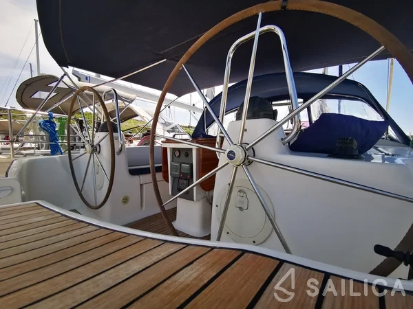Bavaria 44 - Yacht Charter Sailica