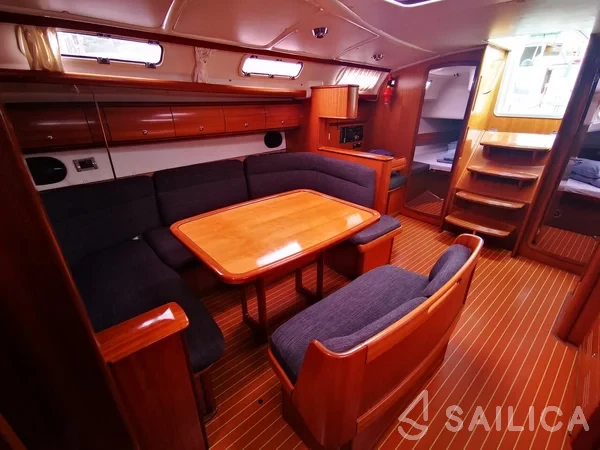 Bavaria 44 - Yacht Charter Sailica
