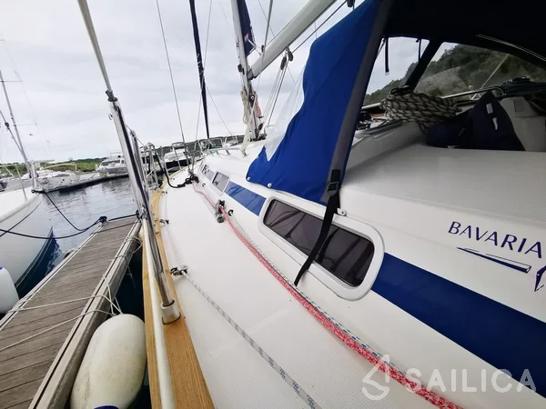 Bavaria 44 - Yacht Charter Sailica