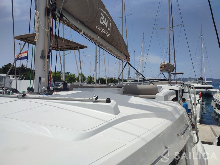 Bali Catspace - Yacht Charter Sailica