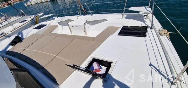 Bali Catspace - Yacht Charter Sailica