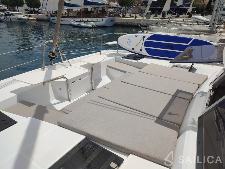 Bali Catspace - Yacht Charter Sailica