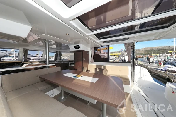 Bali Catspace - Yacht Charter Sailica