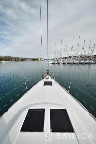 Dufour 460 GL - Yacht Charter Sailica