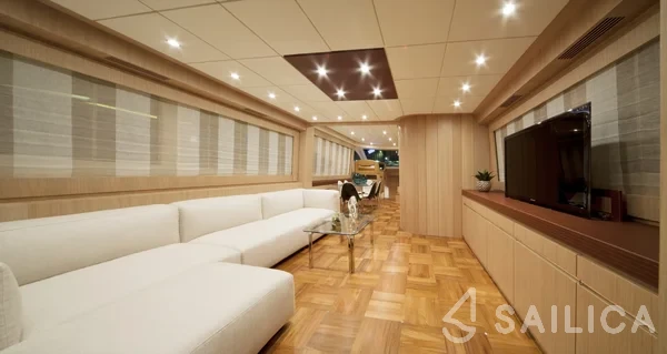 Abacus 78 Fly - Yacht Charter Sailica