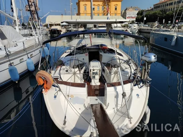 Bavaria 44 - Yacht Charter Sailica