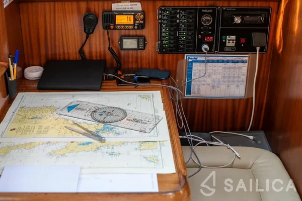 Bavaria 44 - Yacht Charter Sailica