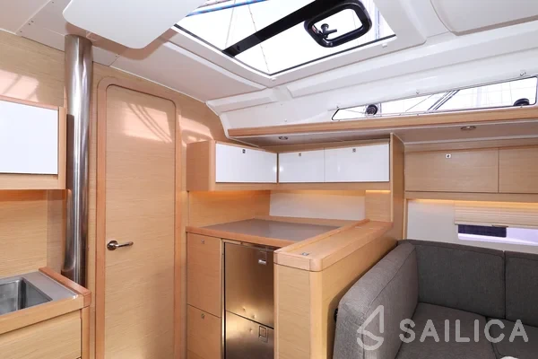 Dufour 430 - Yacht Charter Sailica