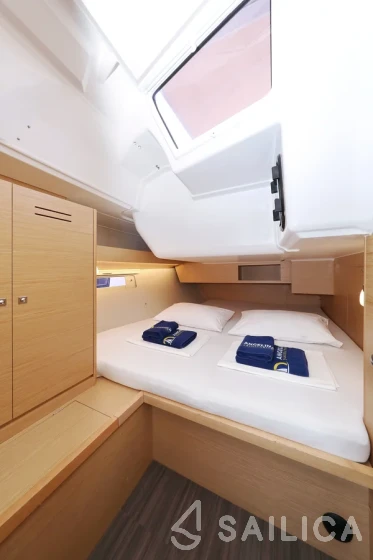 Dufour 430 - Yacht Charter Sailica