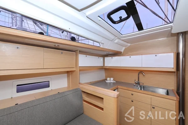 Dufour 430 - Yacht Charter Sailica